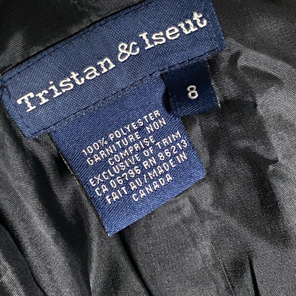 Black Button-Up Vest - Picture 4 of 6